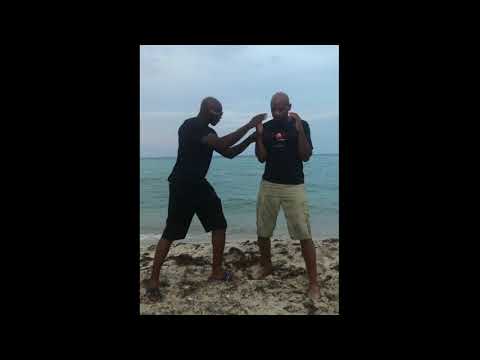 Boxing Stance basics - Ian &quot;Schoolboy&quot; Garrett giving fight tips (improve your boxing stance)